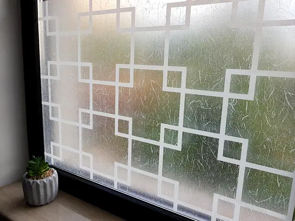 folie sablare geam patrate albe