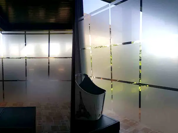 folie sablare patrate pentru birouri