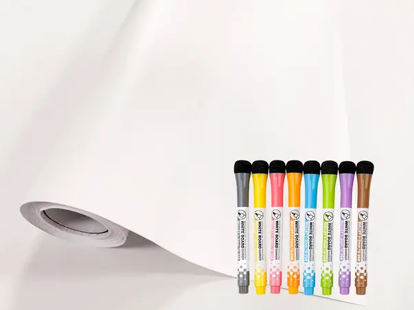 folie tabla whiteboard cu markere colorate