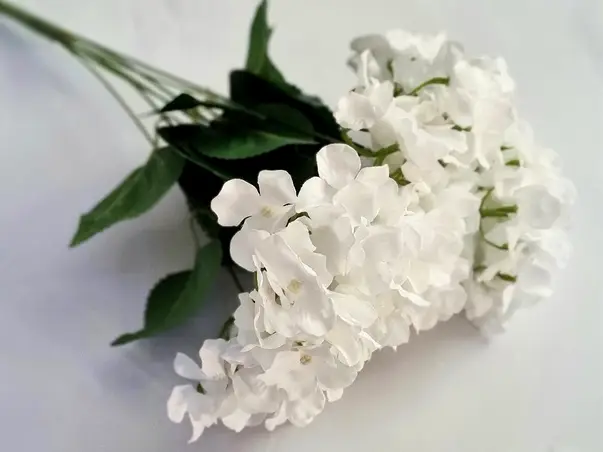 hortensie alba artificiala
