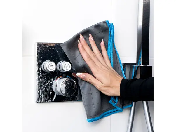 laveta din microfibra pentru suprafete din sticla 2