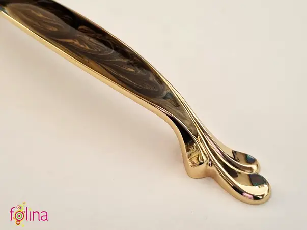 maner mobila bucatarie clasic elegant