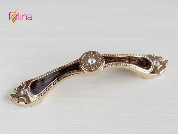 maner mobila dormitor model auriu cu pietricele