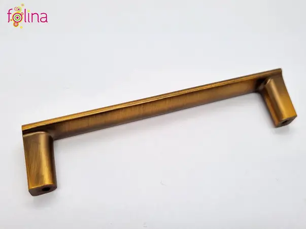 manere mobila metalice culoarea cuprului