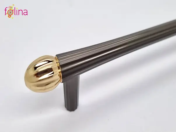 manere mobila metalice elegante