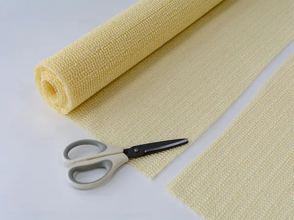 material antiderapant crem pentru sertare si rafturi16