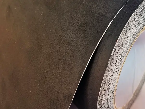 material autoadeziv piele intoarsa neagra 6