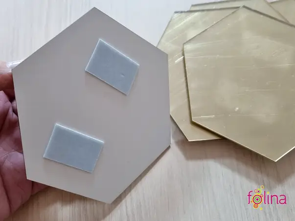 oglinda acrilica aurie