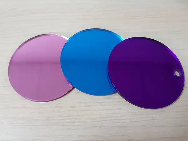 oglinda acrilica colorata 2