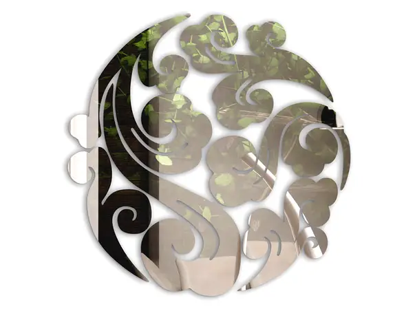 oglinda decorativa argintie