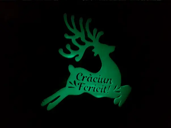 ornament brad fosforescent ren