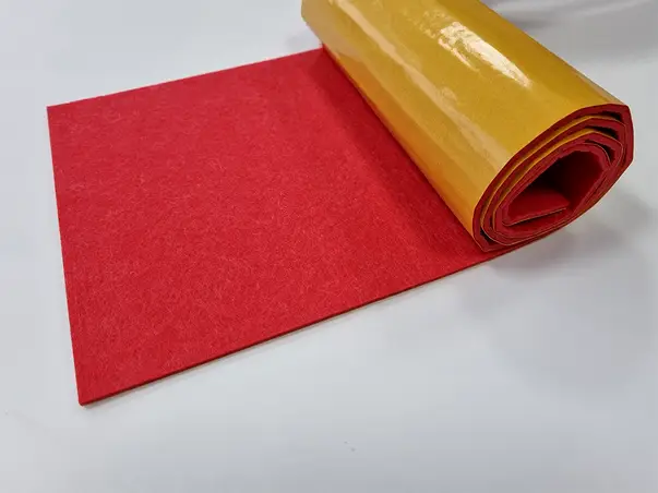 pasla de 3mm autoadeziva rosie 1