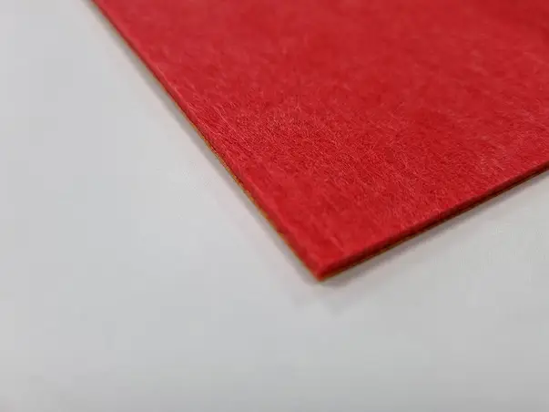 pasla de 3mm autoadeziva rosie 3