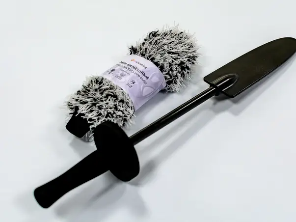 perie din microfibra pentru curatarea jantelor auto 12