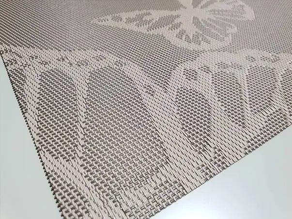 placemat bej model fluture