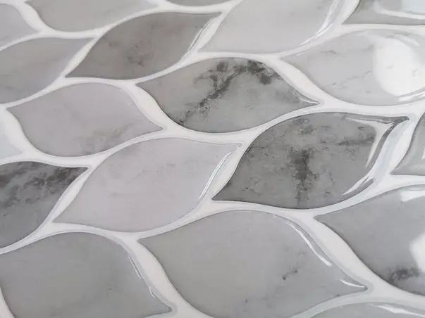 placi autoadezive pentru perete faianta gri