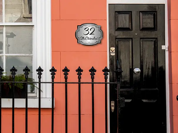 placuta adresa model elegant 4