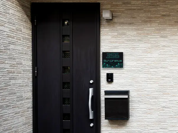 placuta modern cu numar isau adresa casa model print uv cu text personalizat1