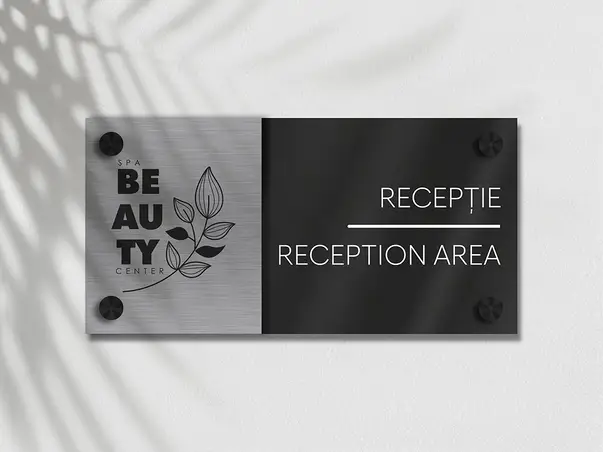 placuta personalizata cu print uv pentru birouri spatii comerciale firme institutii s07