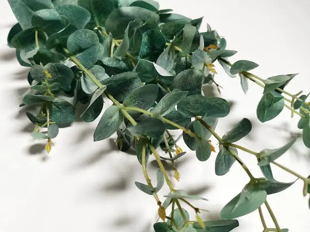 planta artificiala verde