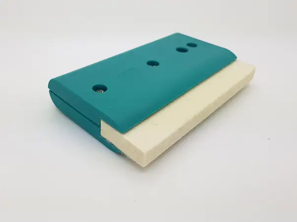 racleta aplicare autocolant