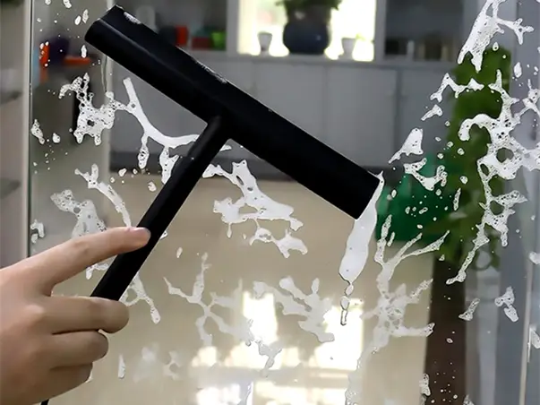 racleta cauciucata pentru stergerea cabinelor de dus 9