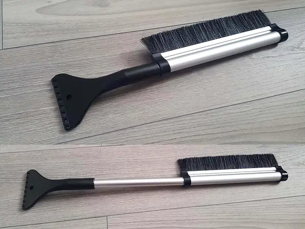 racleta gheata cu perie zapada