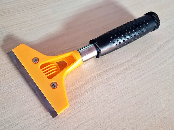 razuitor metalic 15 cm