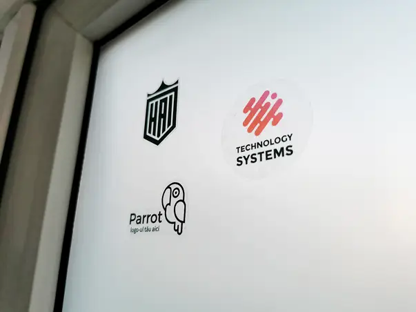 rola stickere personalizate 45mm color rol01 11