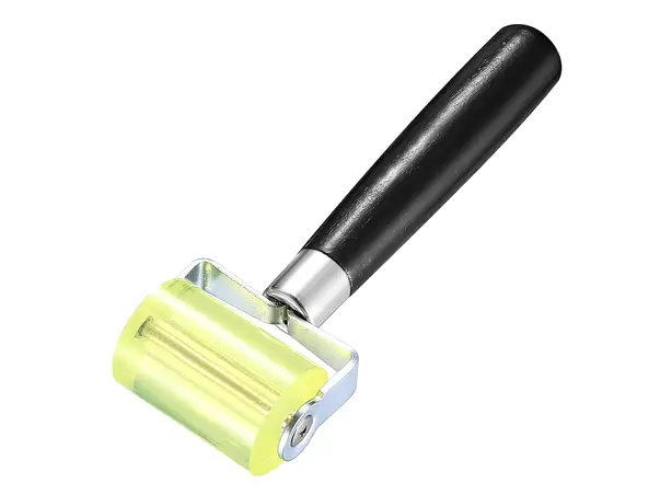 roller silicon si maner din lemn pentru aplicare perfecta a foliilor si autocolantelor s00