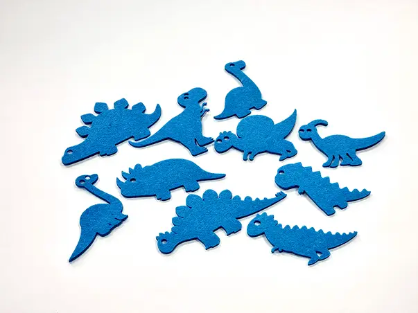 set 10 decoratiuni creative din pasla cu dinozauri pentru activitati craft s01