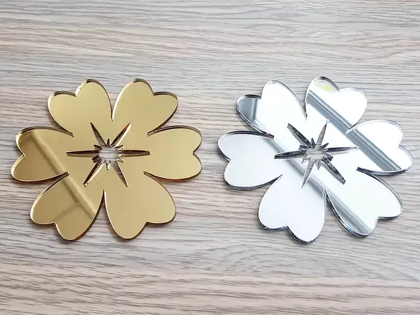 set 2 stickere oglinda floare aurie si argintie