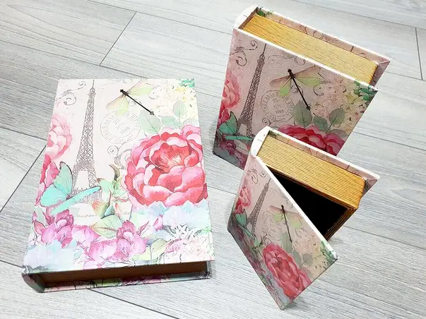 set 3 cutii decorative din lemn spring