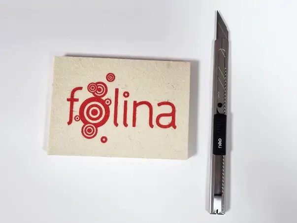 set racleta din pasla si cutter metalic pentru aplicare autocolant si stickere