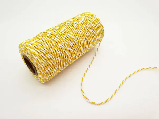 snur alb galben