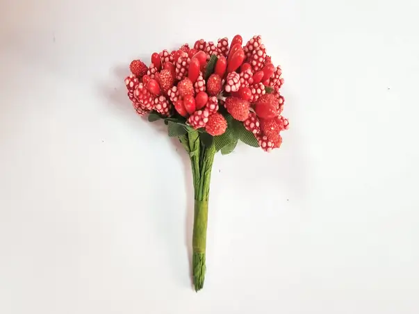 stamine decorative rosii