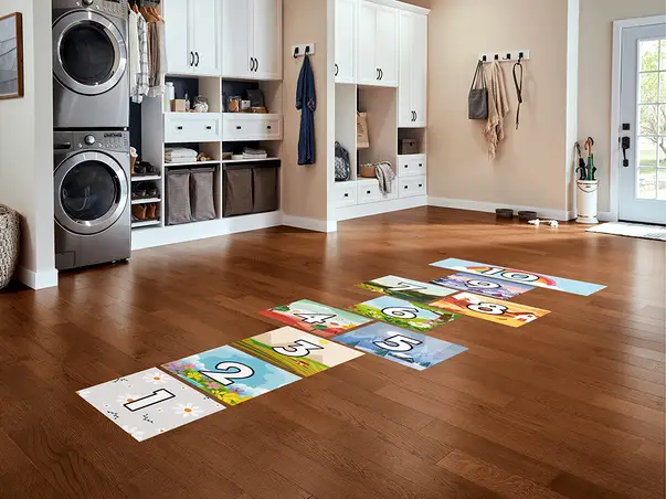 sticker camera copii sotron colorat rezistent la trafic s5