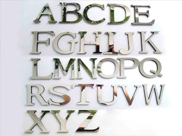 sticker copii oglinda litera