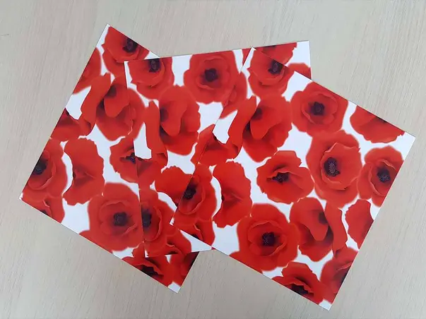 sticker faianta decorativa maci rosii