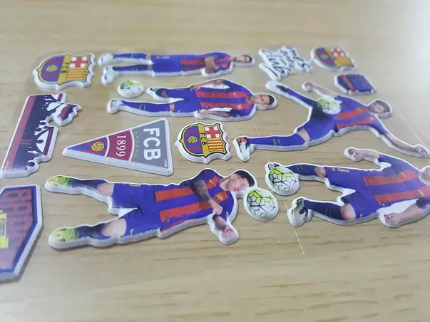 sticker fotbalisti barcelona puffy