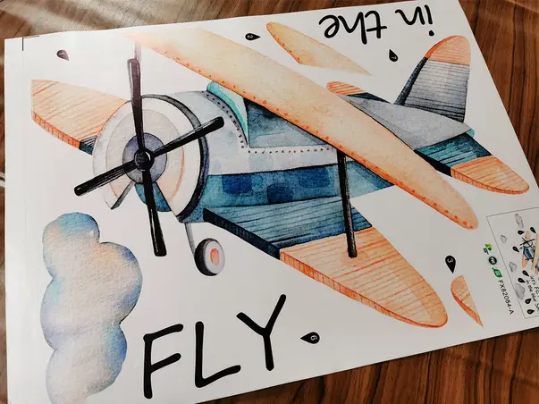 sticker perete avion pentru camera baiat