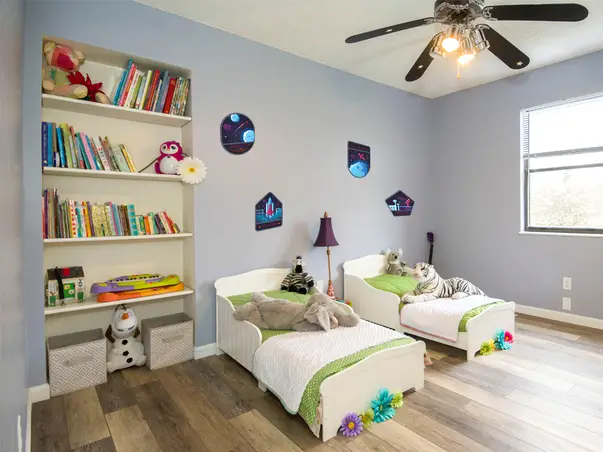 sticker perete copii space folina 30cm 3