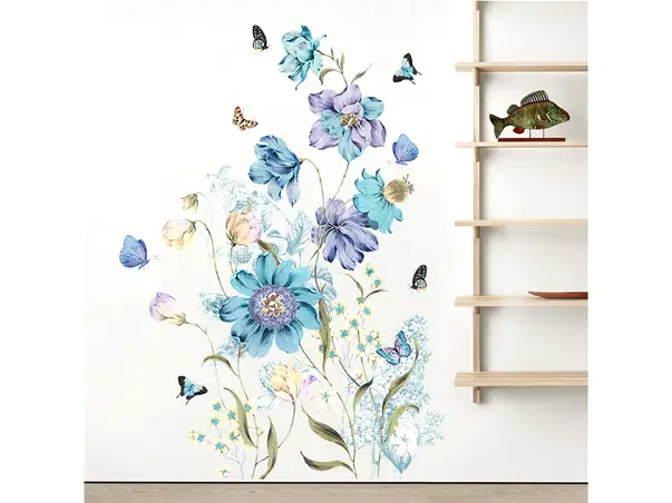 sticker perete cu flori albastre si fluturi