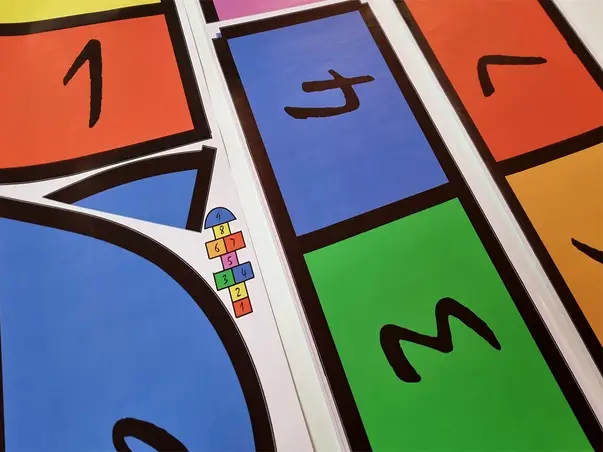 sticker podea sotron pentru gradinita