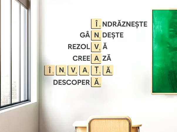 sticker scrubble cuvinte incrucisate educational pentru decor clasa s1