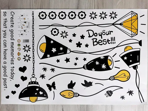 stickere decorative lustre negre si becuri galbene