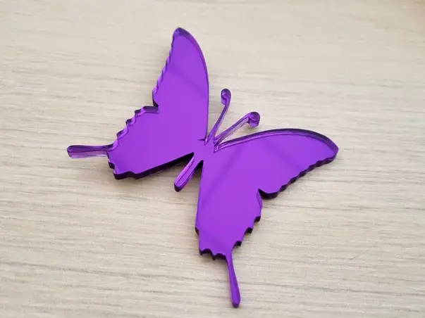 stickere fluturi mov din oglinda acrilica