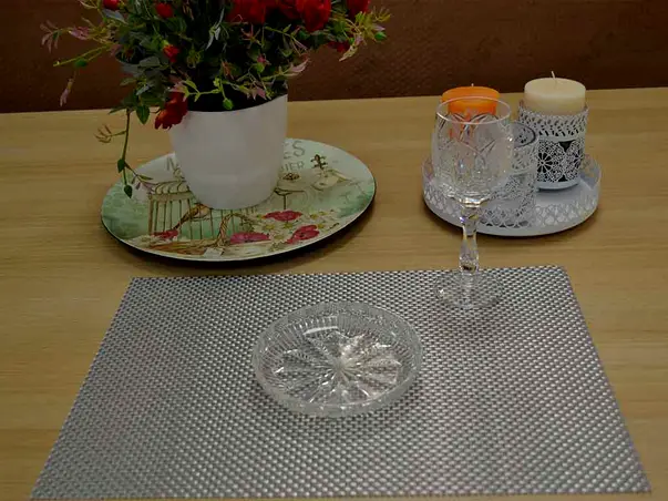 suport farfurie ella argintiu