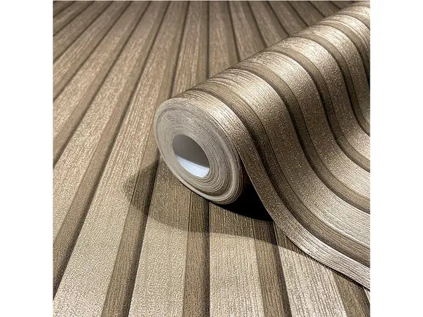 tapet cu dungi bej auriu