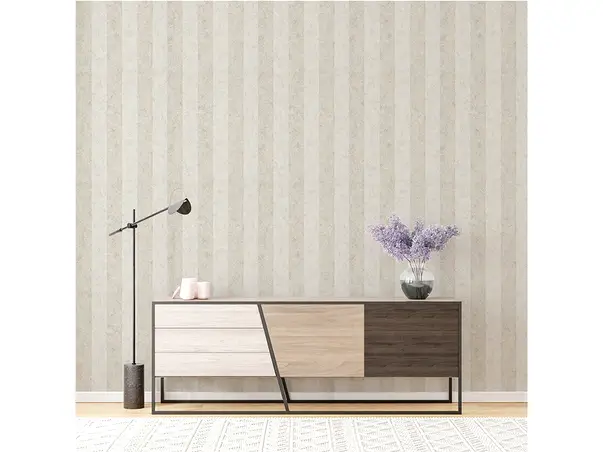 tapet cu dungi pentru perete living